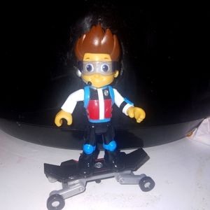 Paw patrol mission cruiser Ryder with skateboard htf